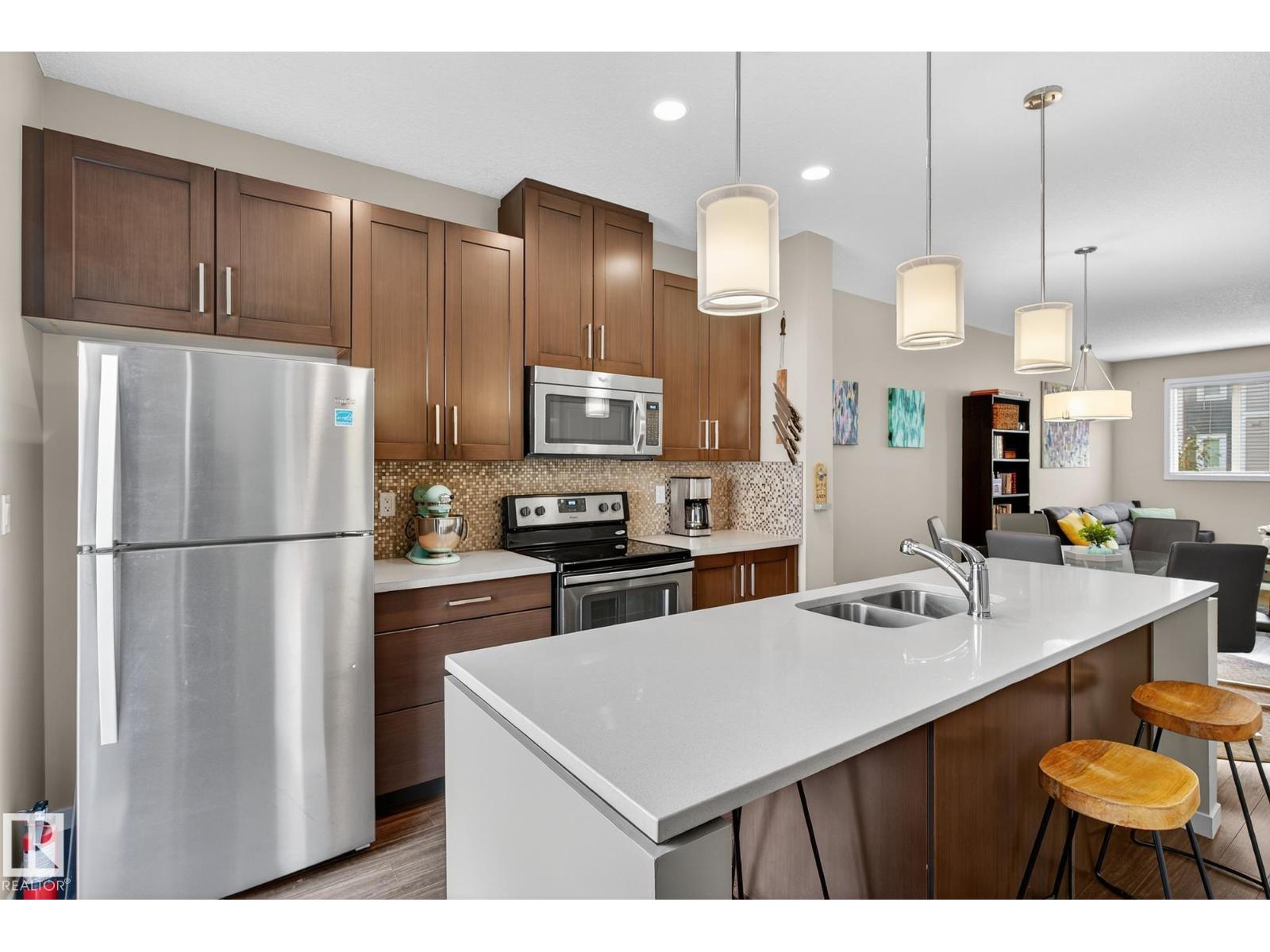 Photo 1 of 74 320 Secord Bv Nw, Edmonton AB
