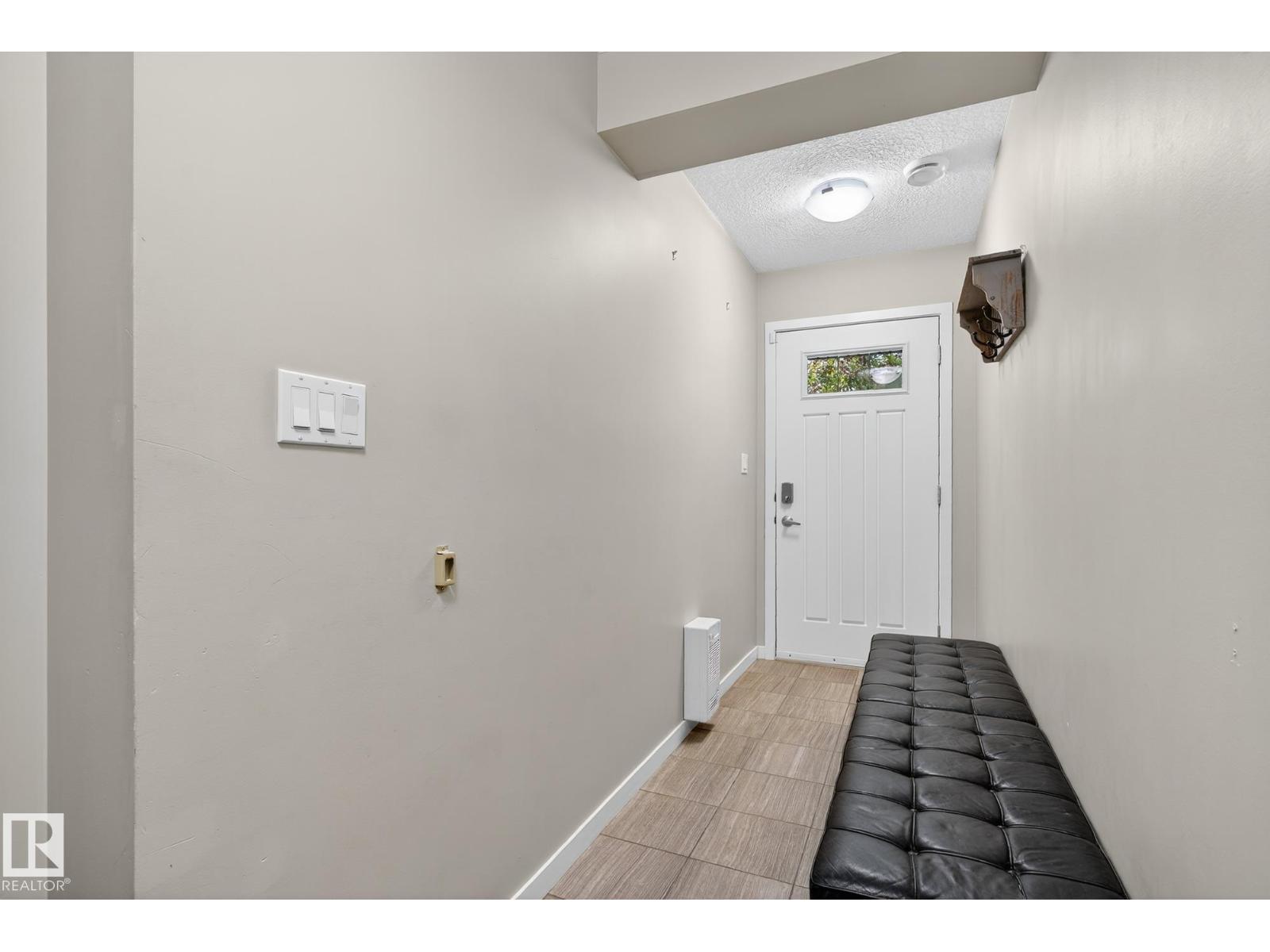 Photo 23 of 74 320 Secord Bv Nw, Edmonton AB