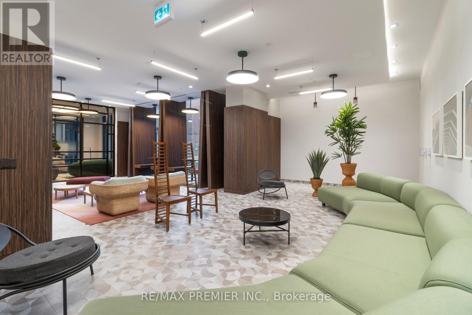 Photo 25 of 308 9 Tecumseth Street, Toronto ON