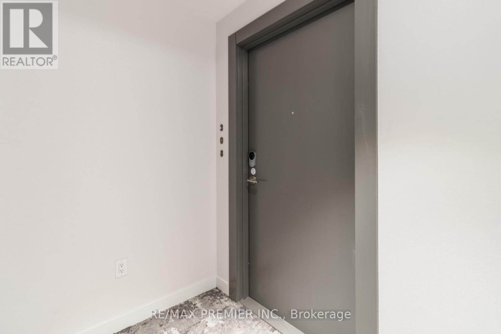 Photo 6 of 308 9 Tecumseth Street, Toronto ON