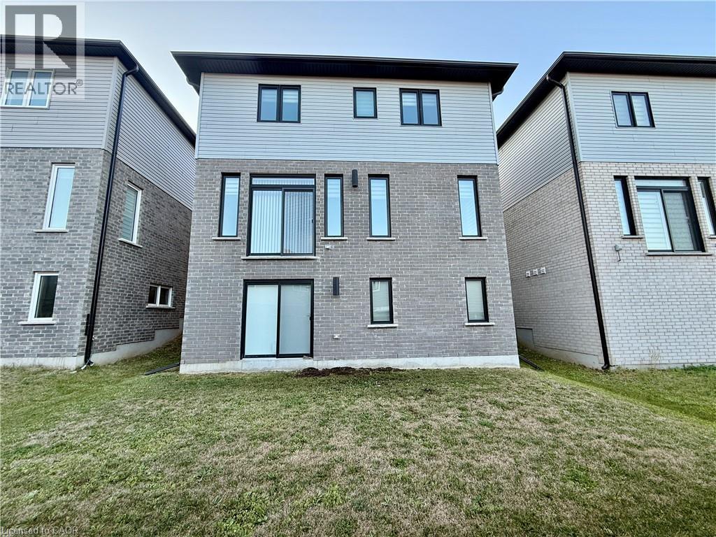 Photo 38 of 296 Chokecherry Crescent Crescent, Waterloo ON
