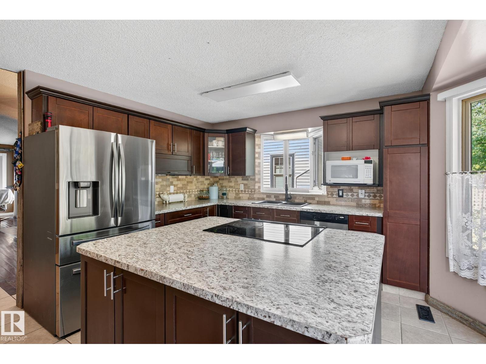 Photo 31 of 4603 42nd Street, Beaumont AB
