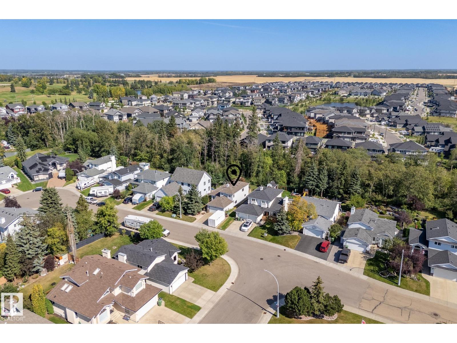 Photo 6 of 4603 42nd Street, Beaumont AB