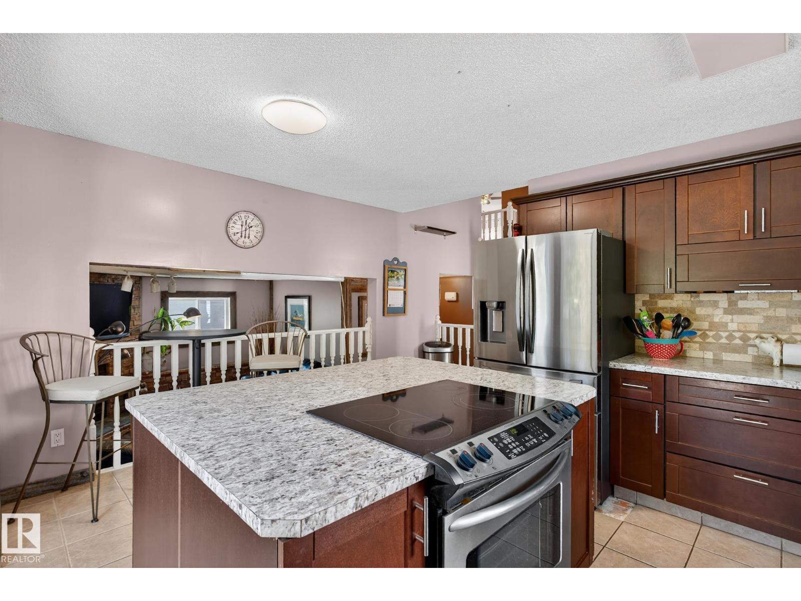 Photo 33 of 4603 42nd Street, Beaumont AB