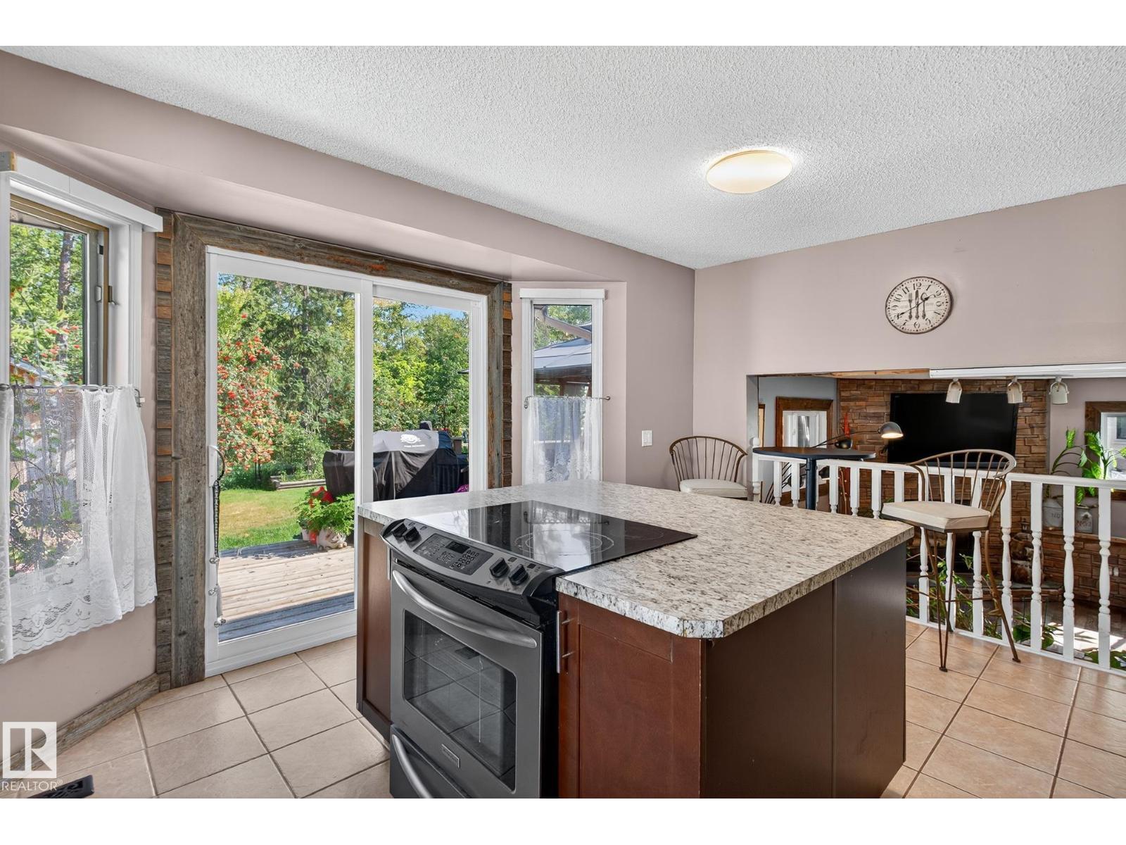 Photo 34 of 4603 42nd Street, Beaumont AB