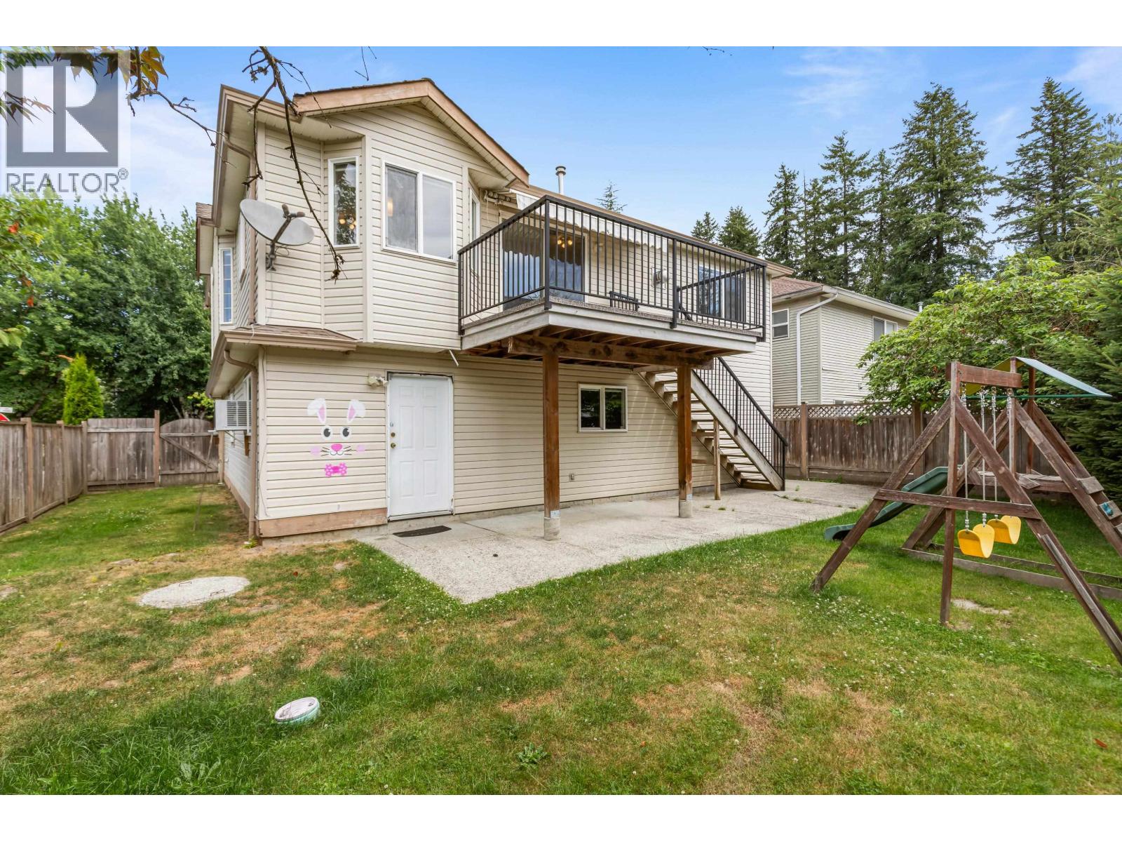 Photo 26 of 20660 Thorne Avenue, Maple Ridge BC
