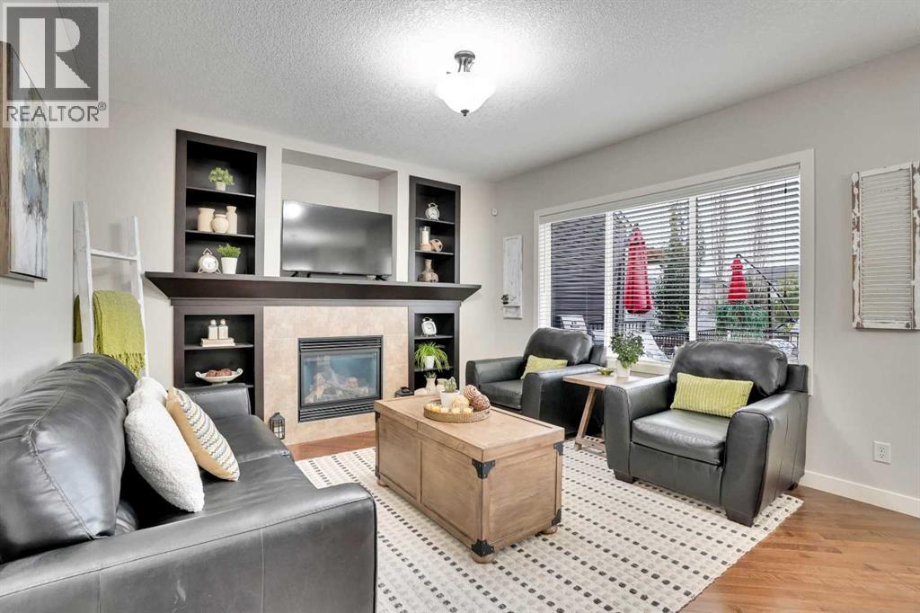 Photo 7 of 142 Luxstone View Sw, Airdrie AB