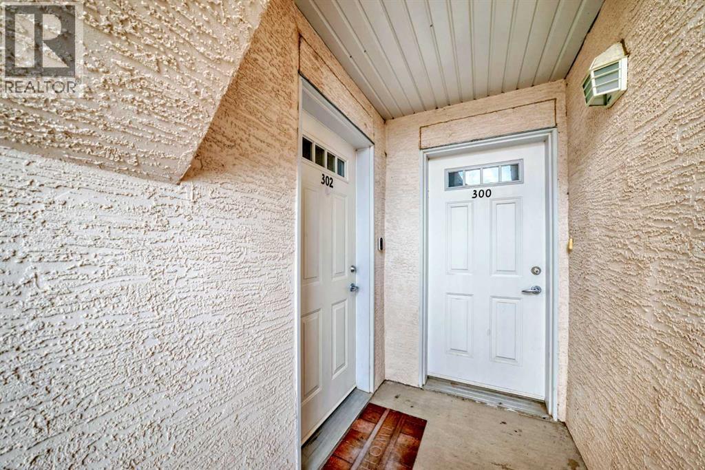 Photo 3 of 302 50 Westland Road, Okotoks AB