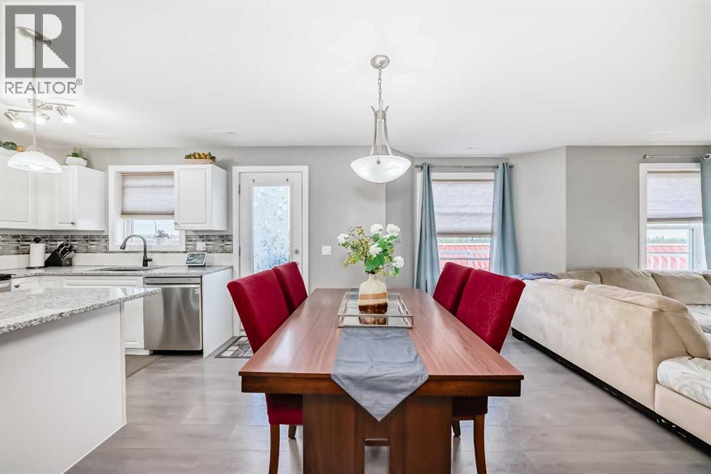Photo 15 of 302 50 Westland Road, Okotoks AB