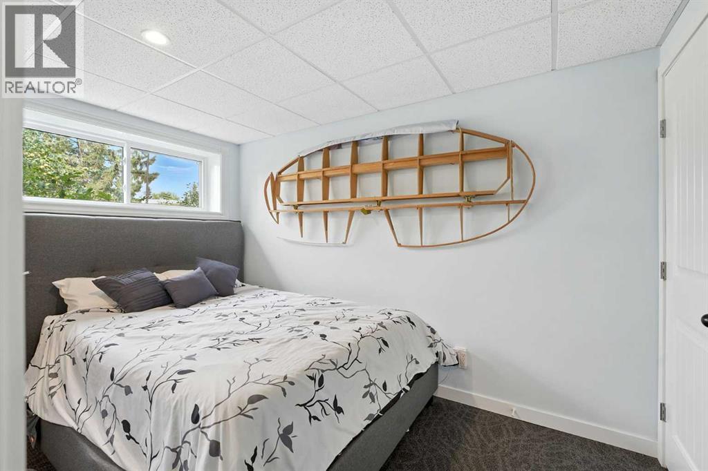 Photo 19 of 1454 Hunterbrook Road Nw, Calgary AB
