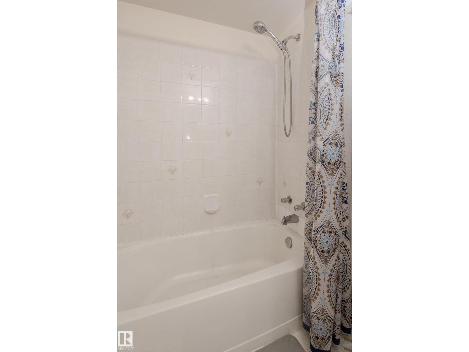 Photo 13 of 305 5005 31 Av Nw, Edmonton AB