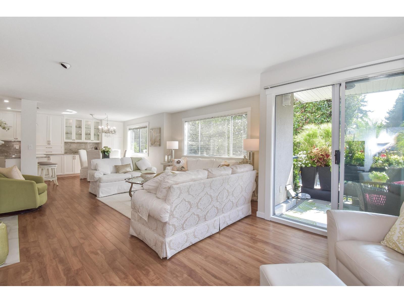 Photo 12 of 103 1441 Blackwood Street, White Rock BC