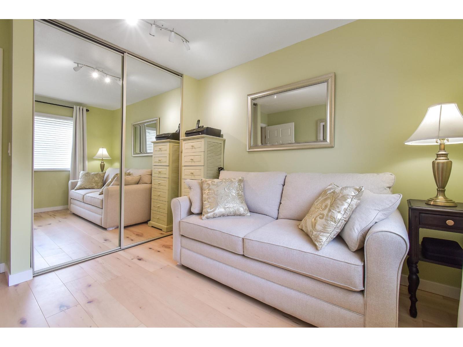 Photo 20 of 103 1441 Blackwood Street, White Rock BC