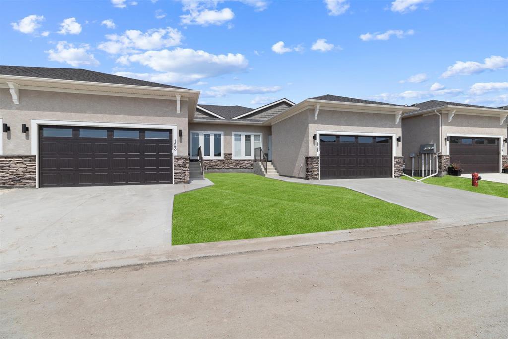 Photo 1 of 128 804 Manitoba Avenue, Selkirk MB