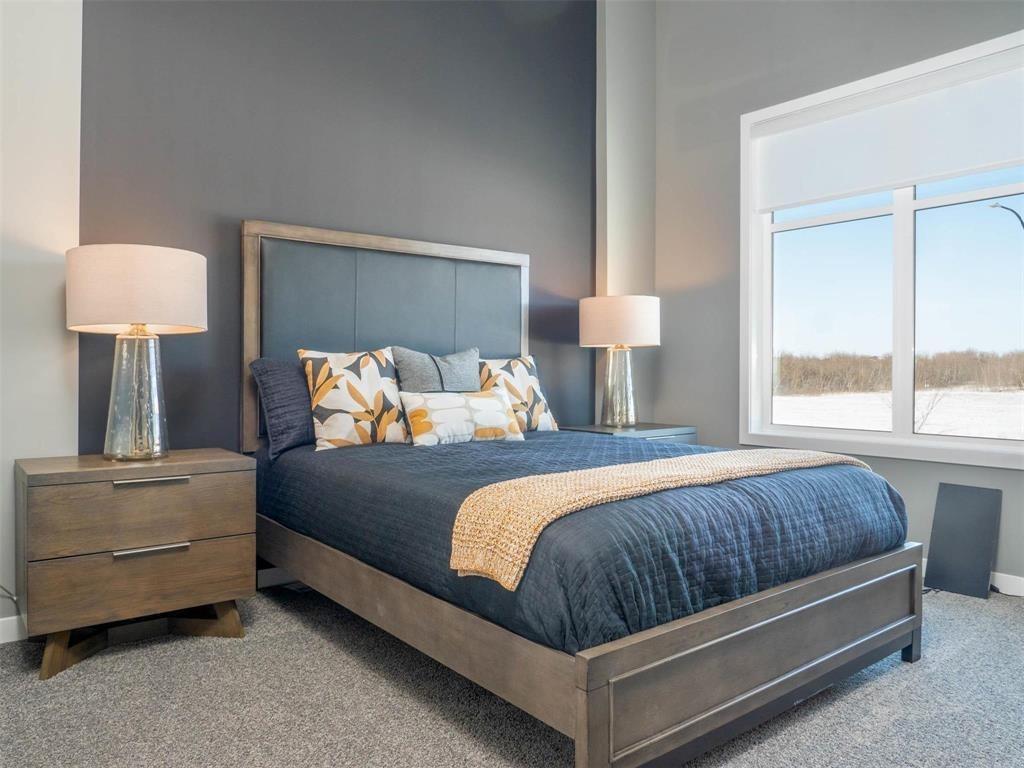 Photo 6 of 554 Couture Crescent, Winnipeg MB