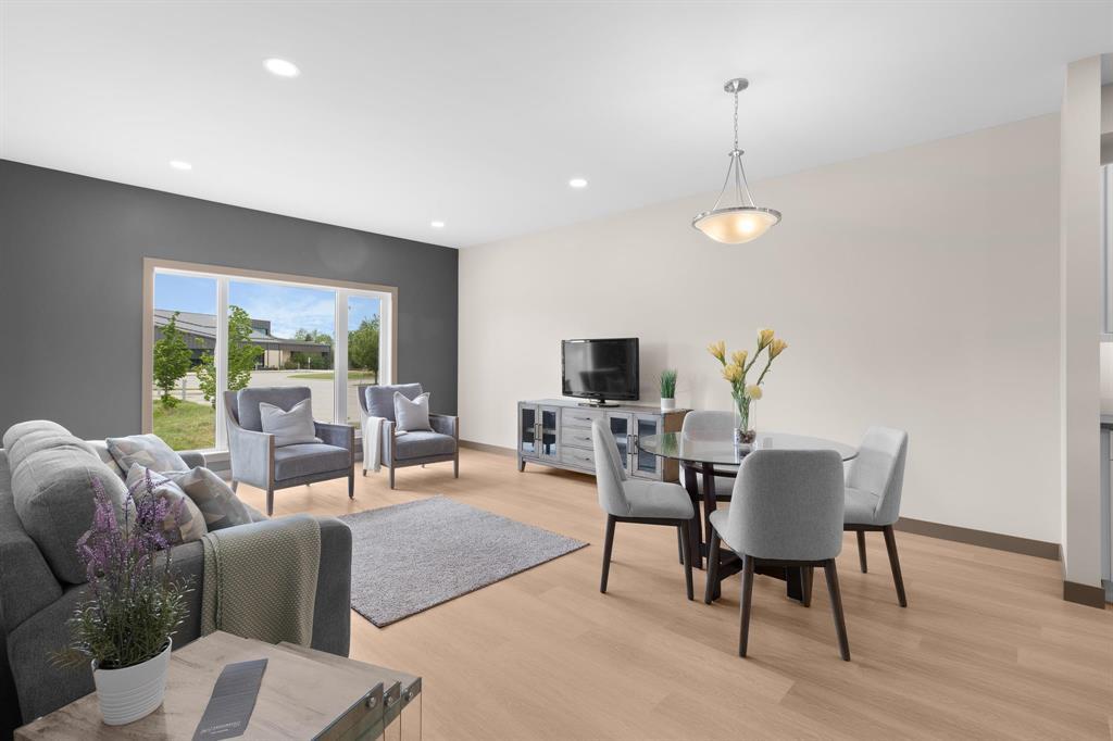 Photo 4 of 128 804 Manitoba Avenue, Selkirk MB