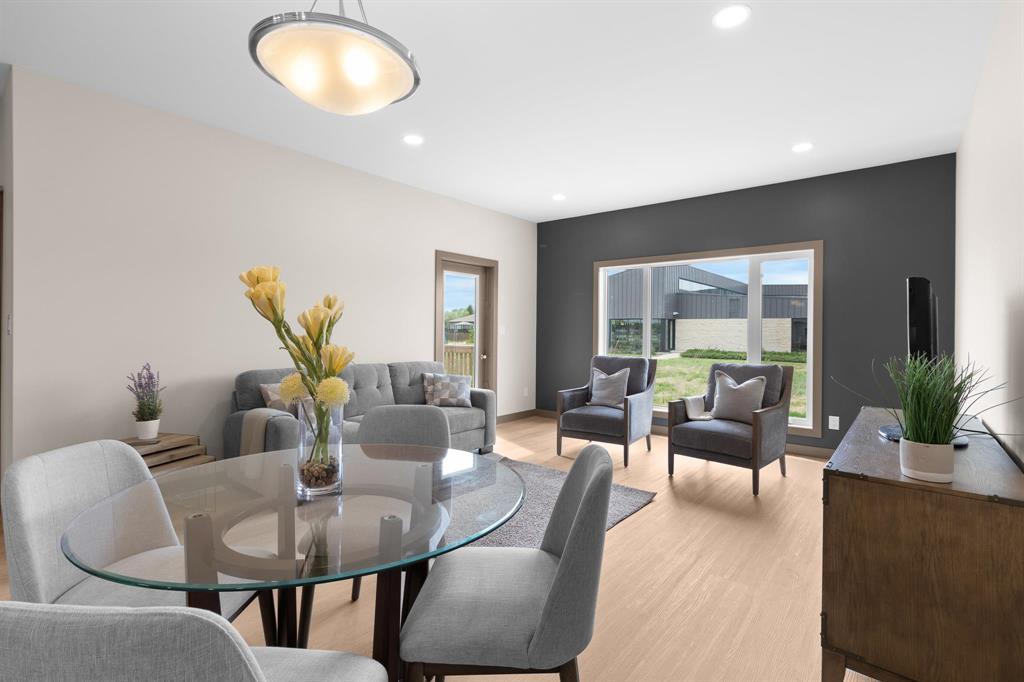 Photo 5 of 128 804 Manitoba Avenue, Selkirk MB