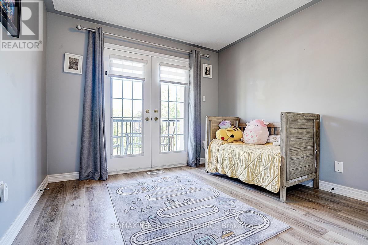 Photo 29 of 6950 Elliott Parliament Street, Mississauga ON