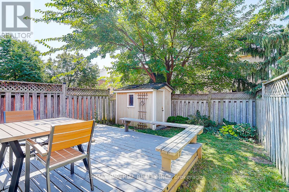 Photo 37 of 6950 Elliott Parliament Street, Mississauga ON