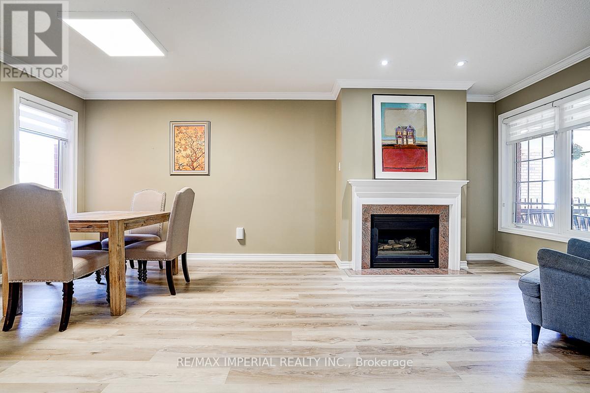 Photo 7 of 6950 Elliott Parliament Street, Mississauga ON