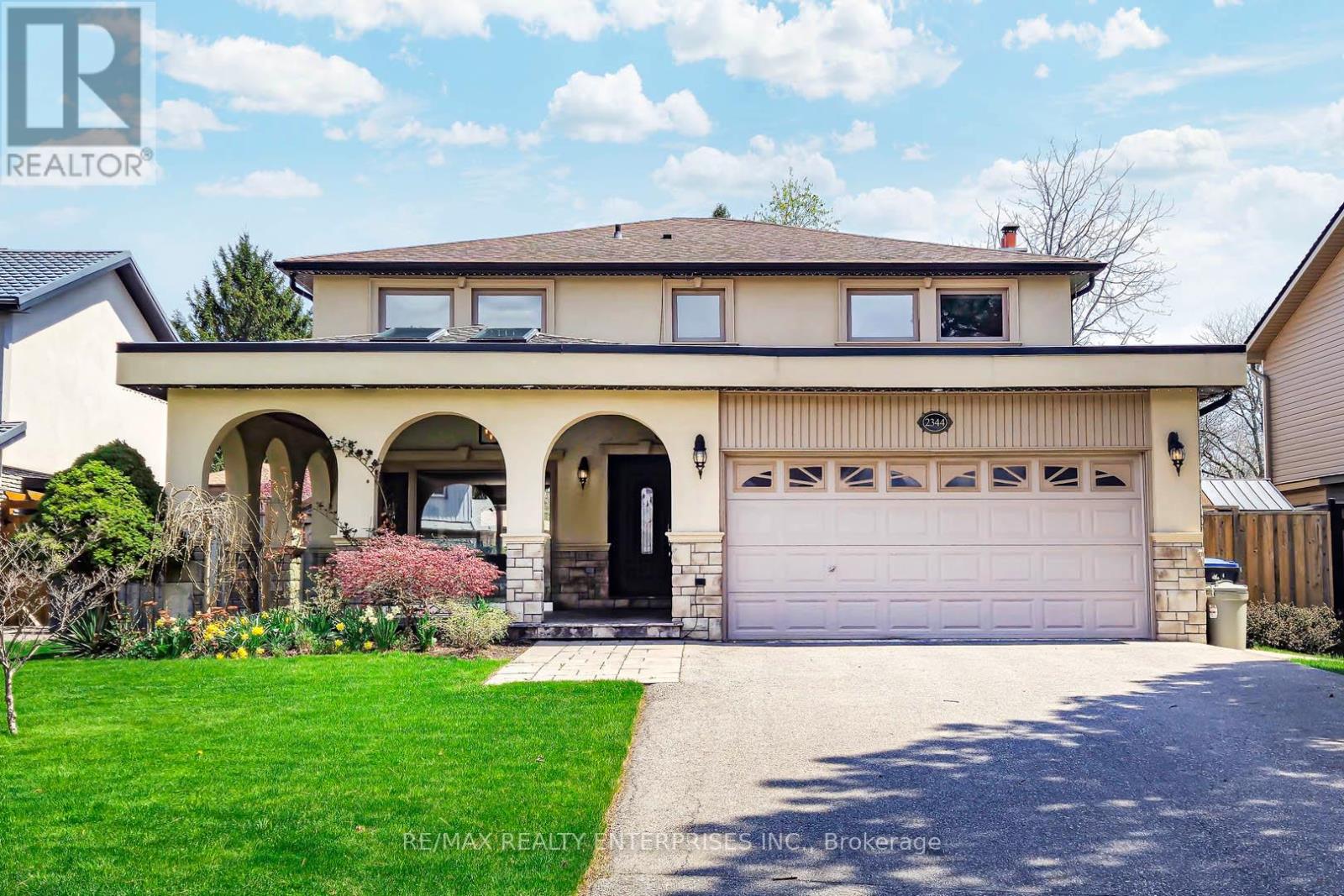 Photo 1 of 2344 Kenbarb Road, Mississauga ON