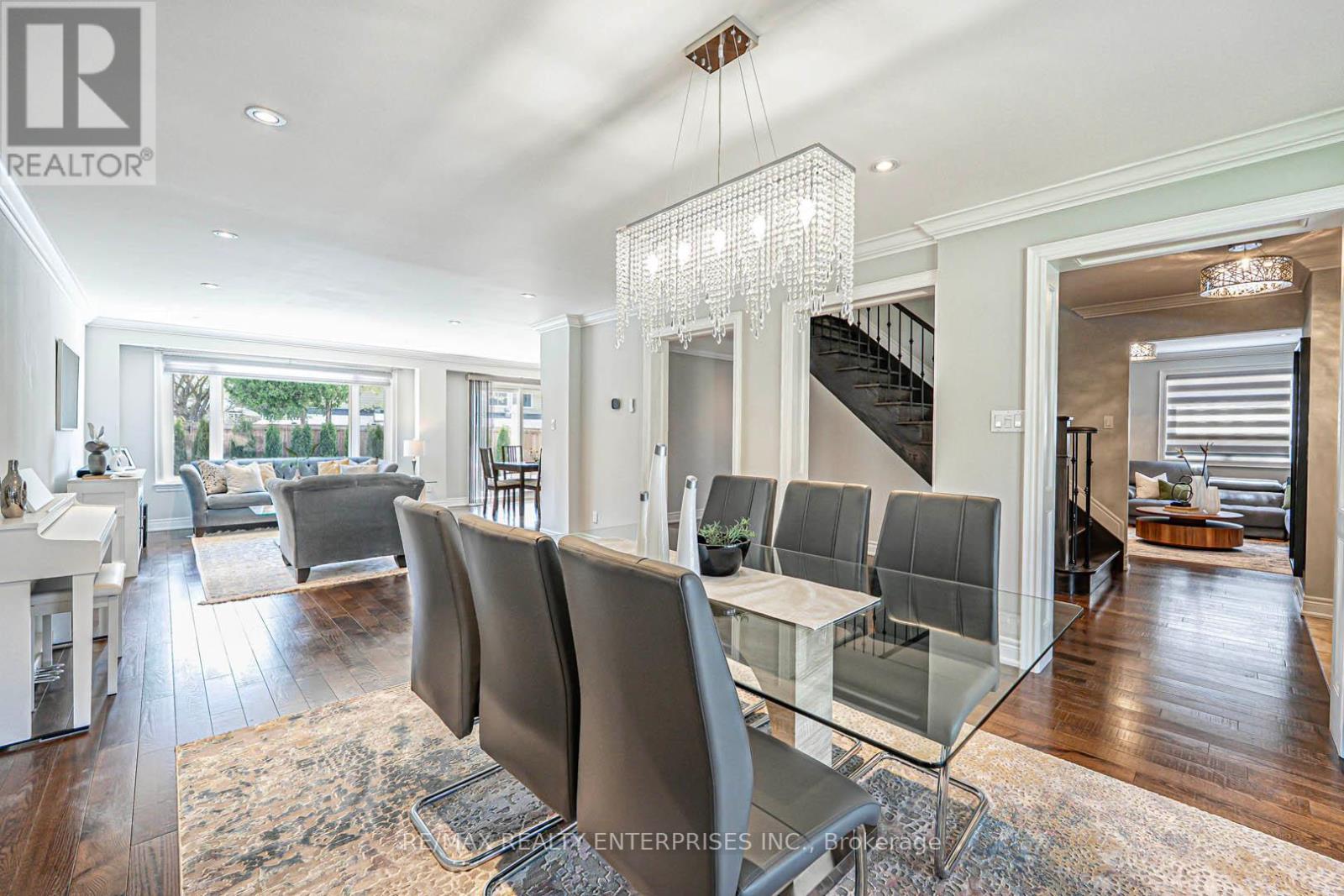 Photo 8 of 2344 Kenbarb Road, Mississauga ON