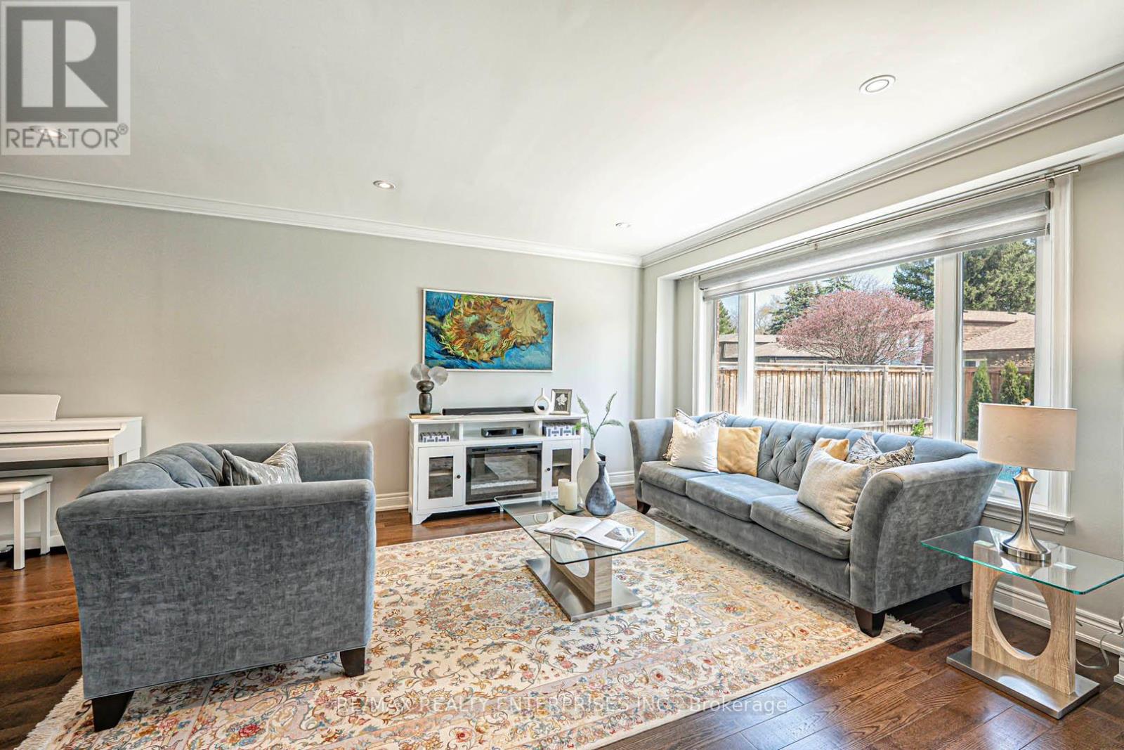 Photo 9 of 2344 Kenbarb Road, Mississauga ON