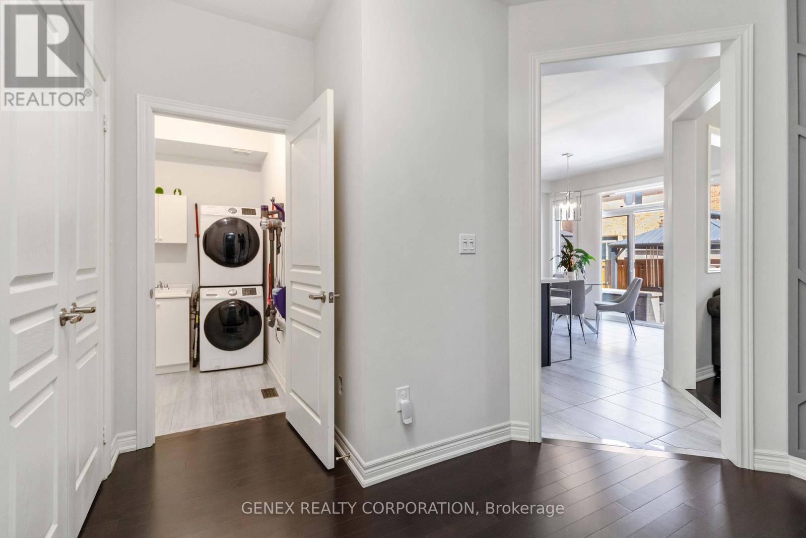 Photo 12 of 7 Antoine Street, Brampton ON