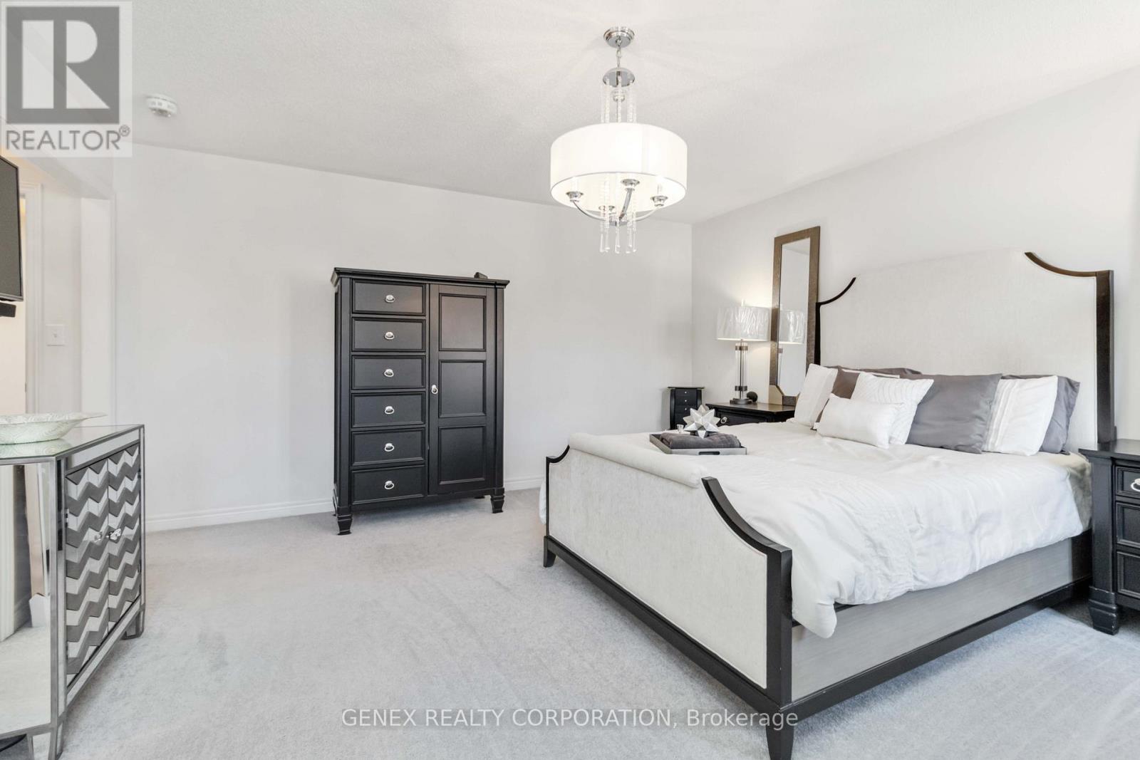 Photo 22 of 7 Antoine Street, Brampton ON