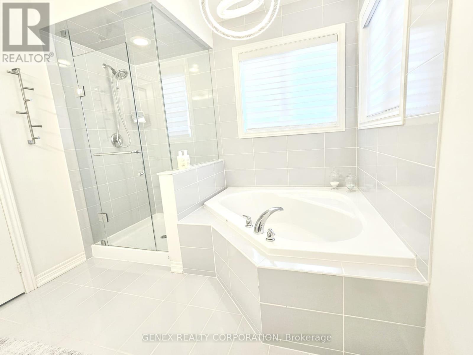 Photo 24 of 7 Antoine Street, Brampton ON