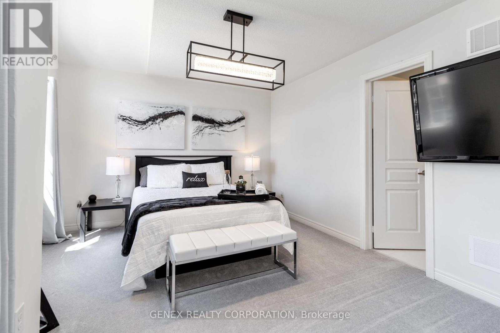Photo 26 of 7 Antoine Street, Brampton ON