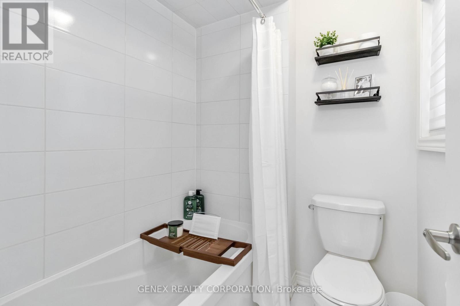 Photo 29 of 7 Antoine Street, Brampton ON
