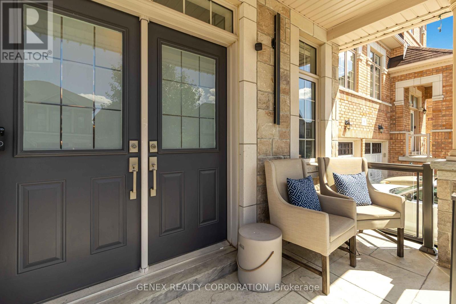 Photo 3 of 7 Antoine Street, Brampton ON