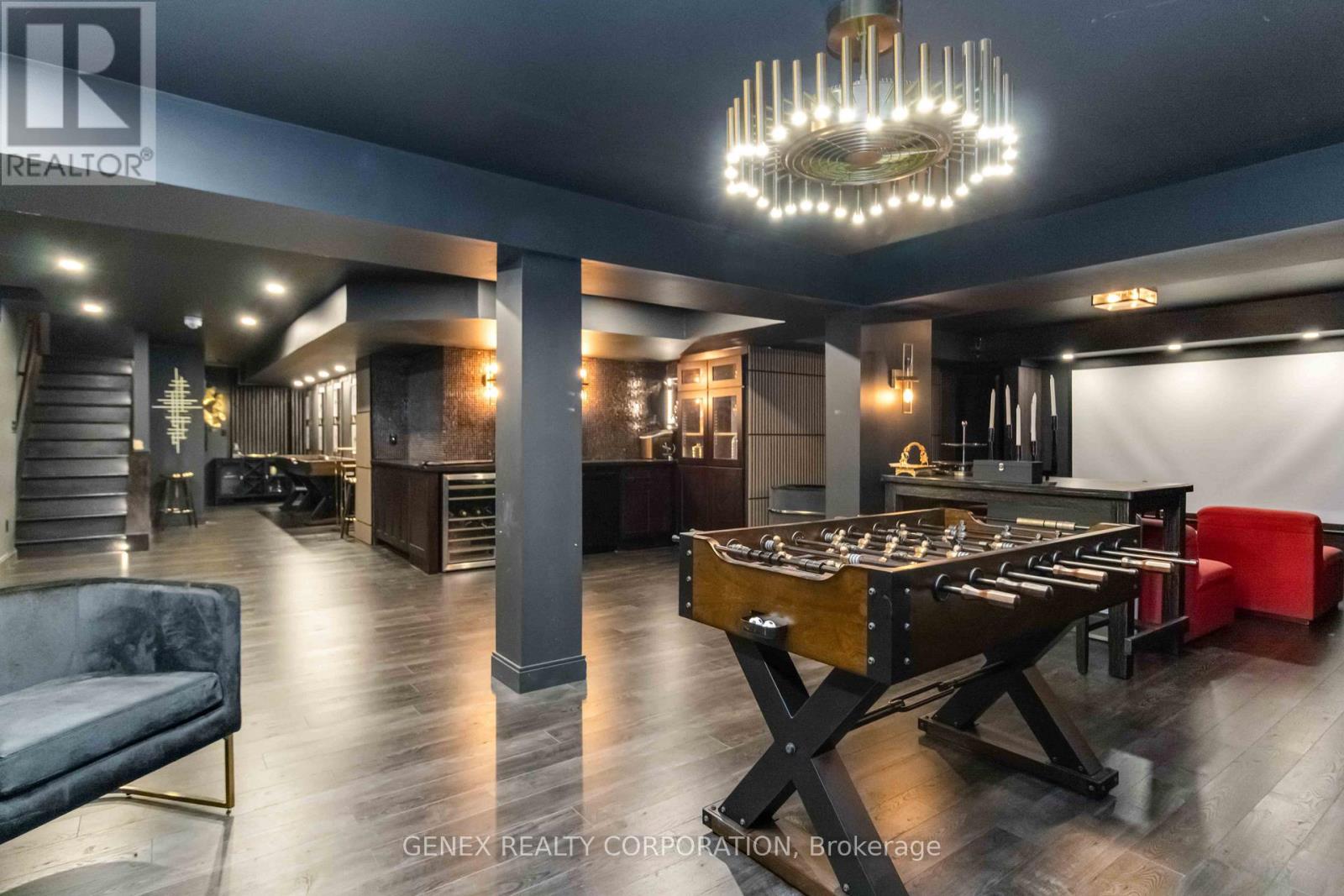 Photo 37 of 7 Antoine Street, Brampton ON