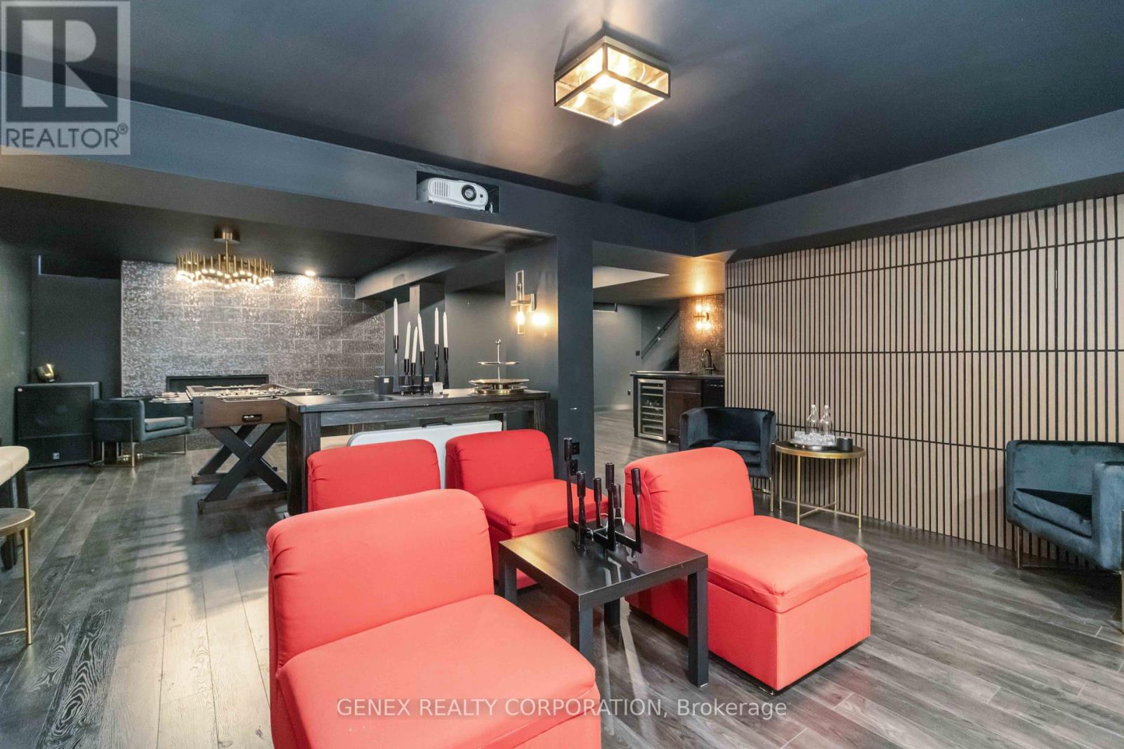 Photo 41 of 7 Antoine Street, Brampton ON