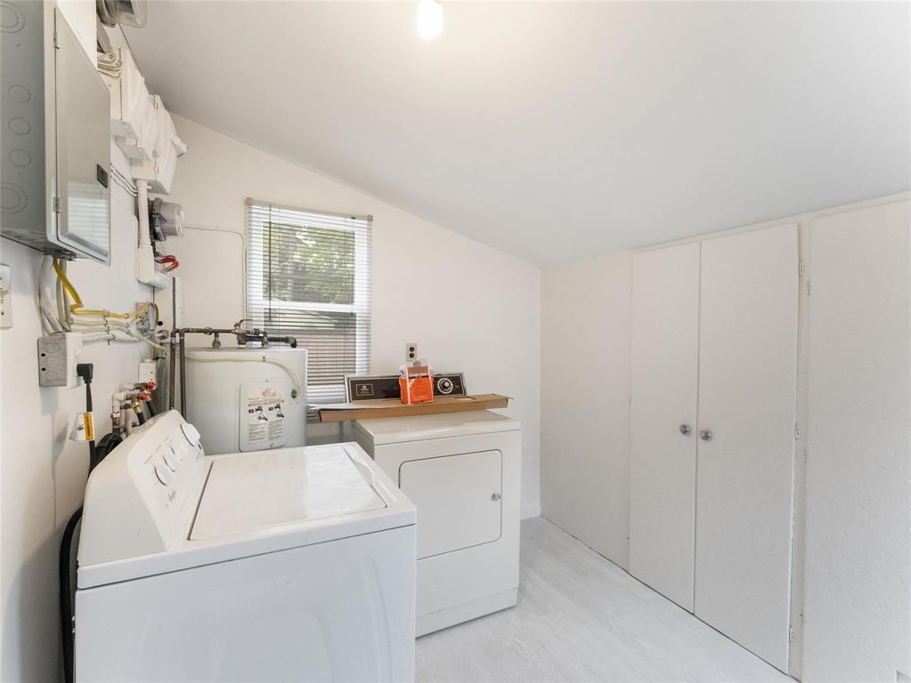 Photo 13 of 1145 Dudley Avenue, Winnipeg MB