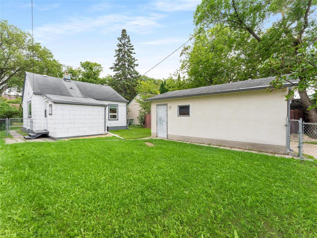 Photo 16 of 1145 Dudley Avenue, Winnipeg MB