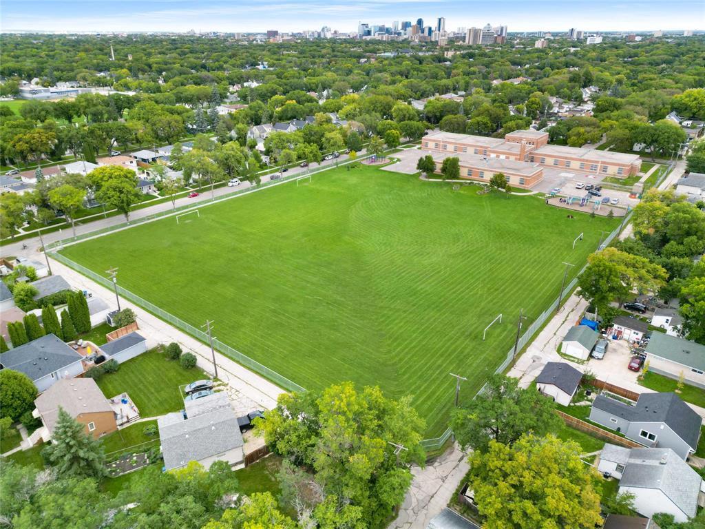 Photo 21 of 1145 Dudley Avenue, Winnipeg MB