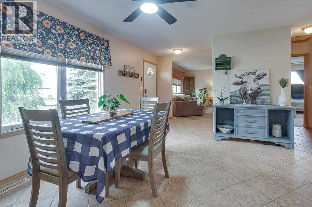 5651 45 Street, Innisfail
