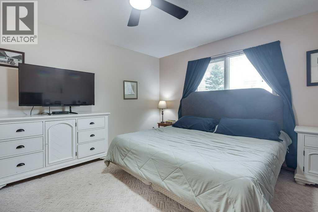 5651 45 Street, Innisfail