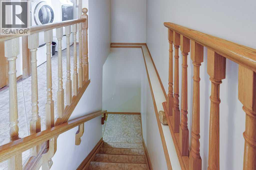 5651 45 Street, Innisfail