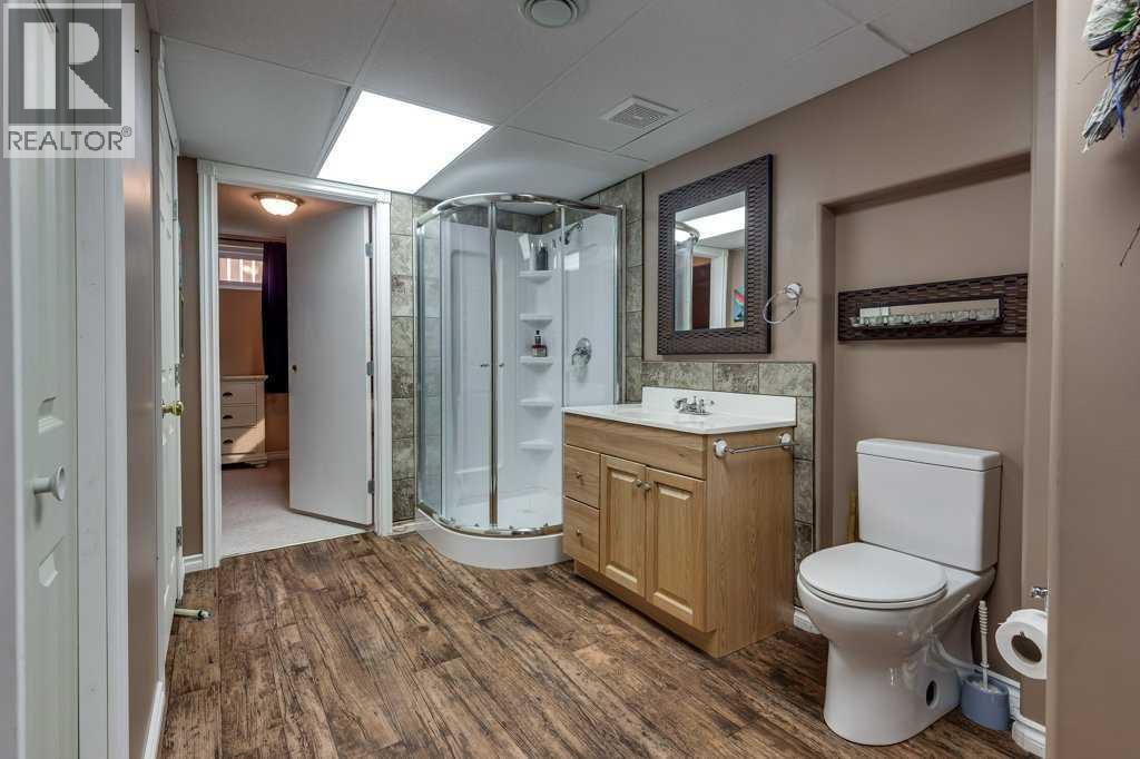 5651 45 Street, Innisfail