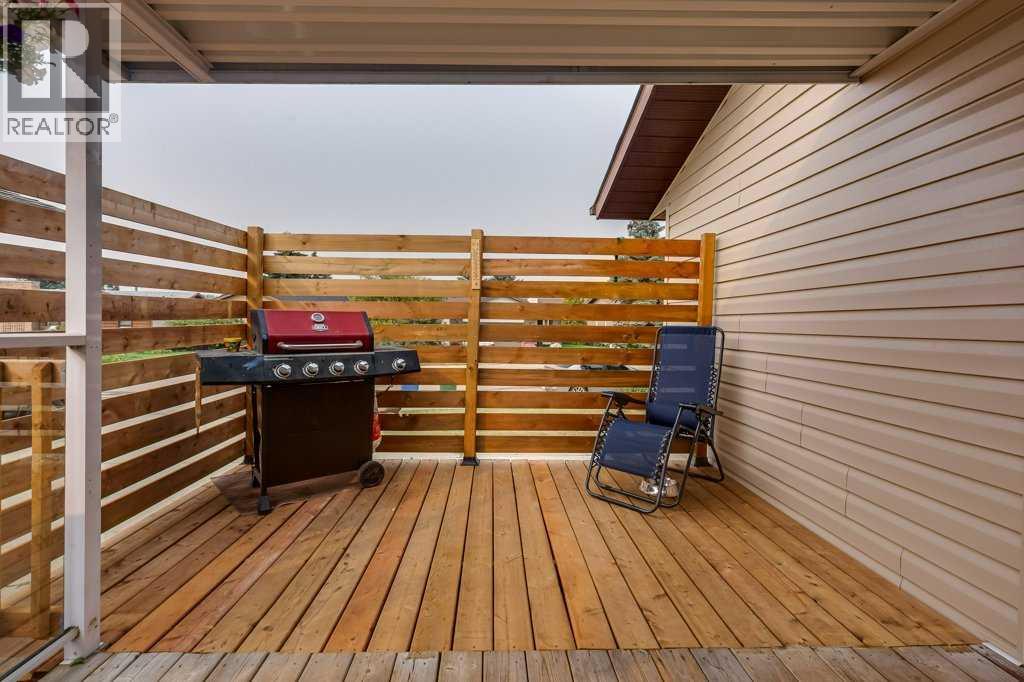 5651 45 Street, Innisfail