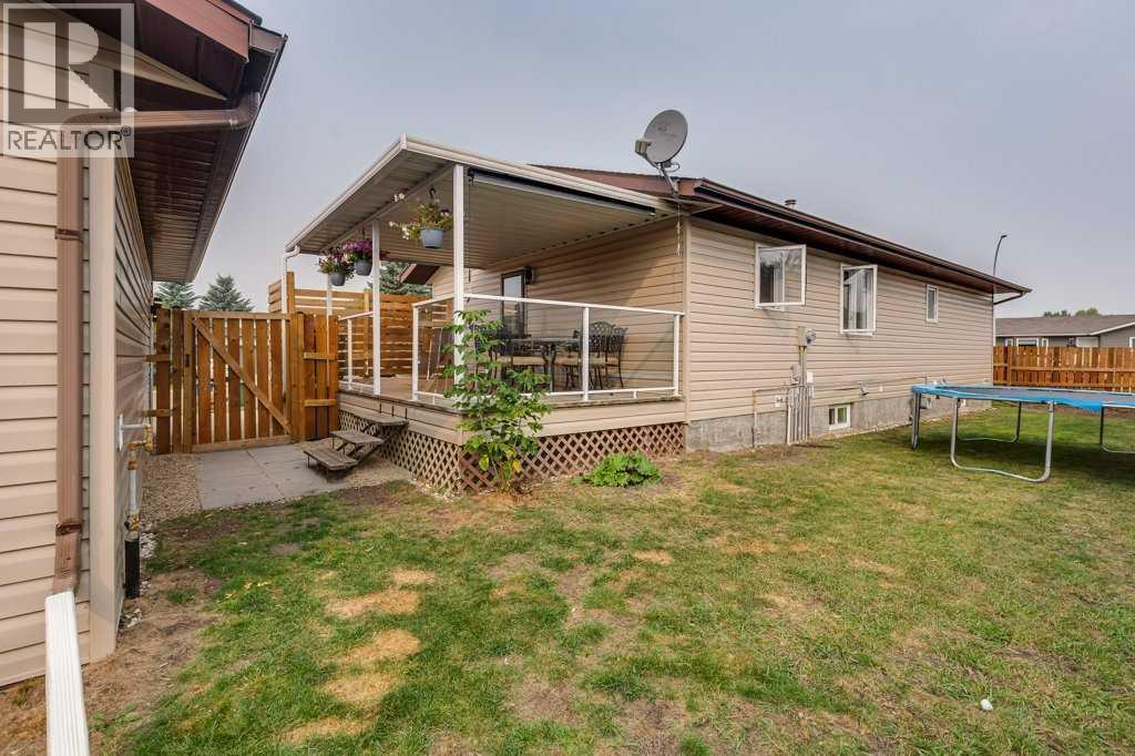 5651 45 Street, Innisfail