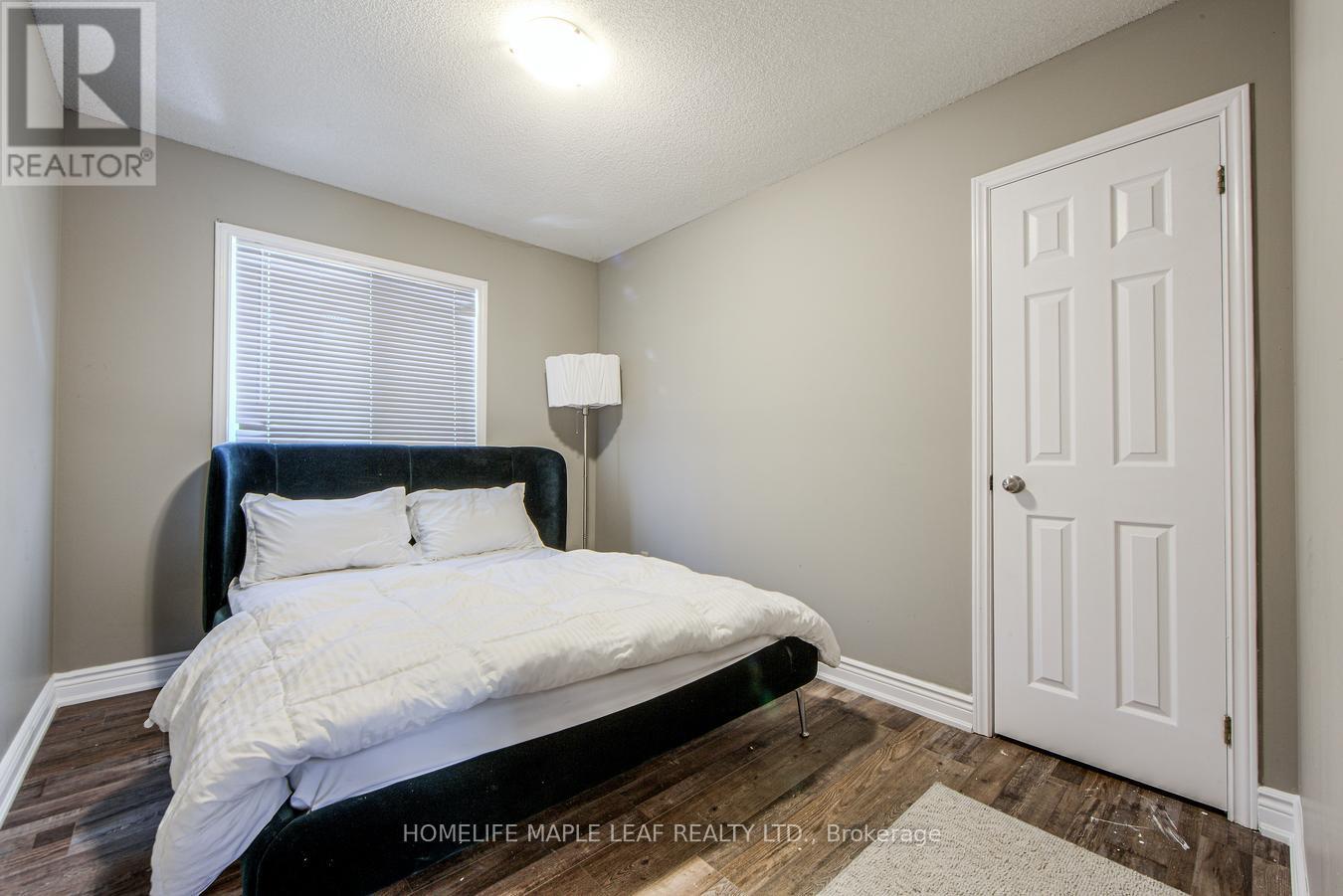 Photo 12 of 927 97 Regional Road, Hamilton ON