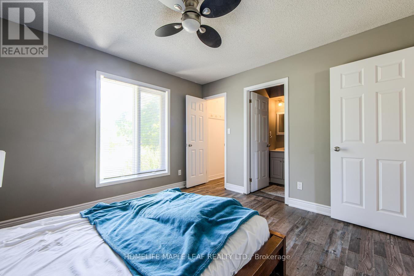 Photo 16 of 927 97 Regional Road, Hamilton ON