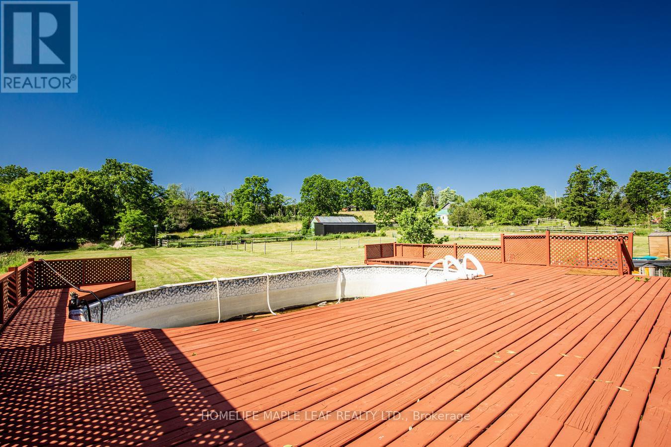 Photo 28 of 927 97 Regional Road, Hamilton ON