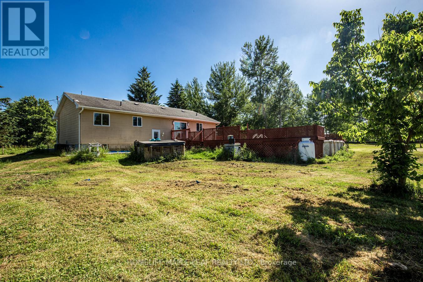 Photo 30 of 927 97 Regional Road, Hamilton ON