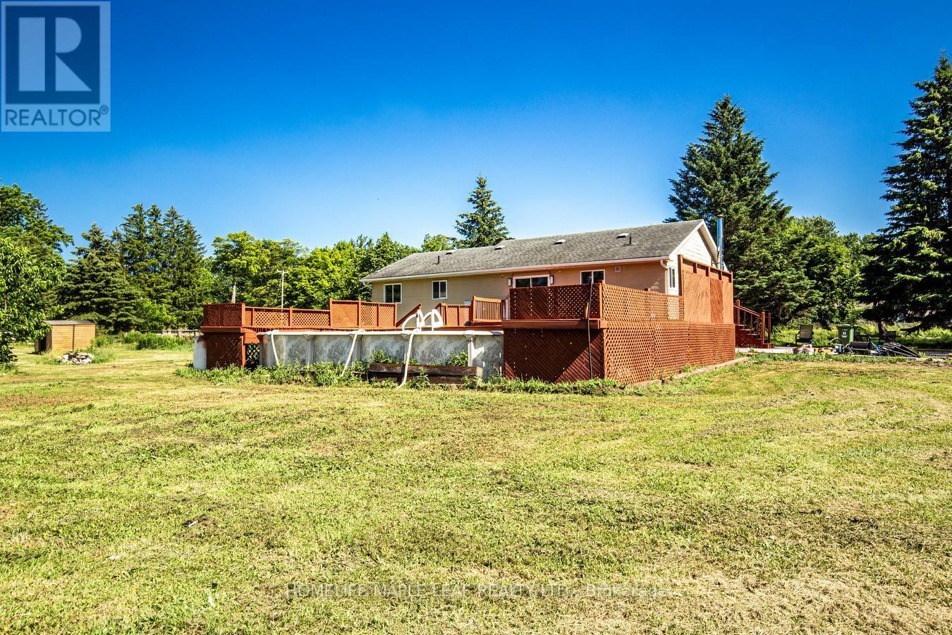 Photo 32 of 927 97 Regional Road, Hamilton ON