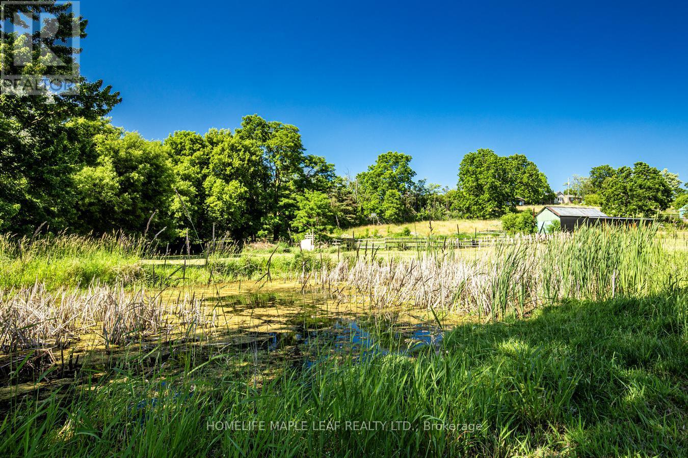 Photo 33 of 927 97 Regional Road, Hamilton ON